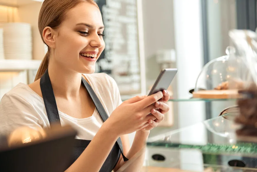 8 Restaurant Loyalty Program Ideas To Keep Customers Coming Back